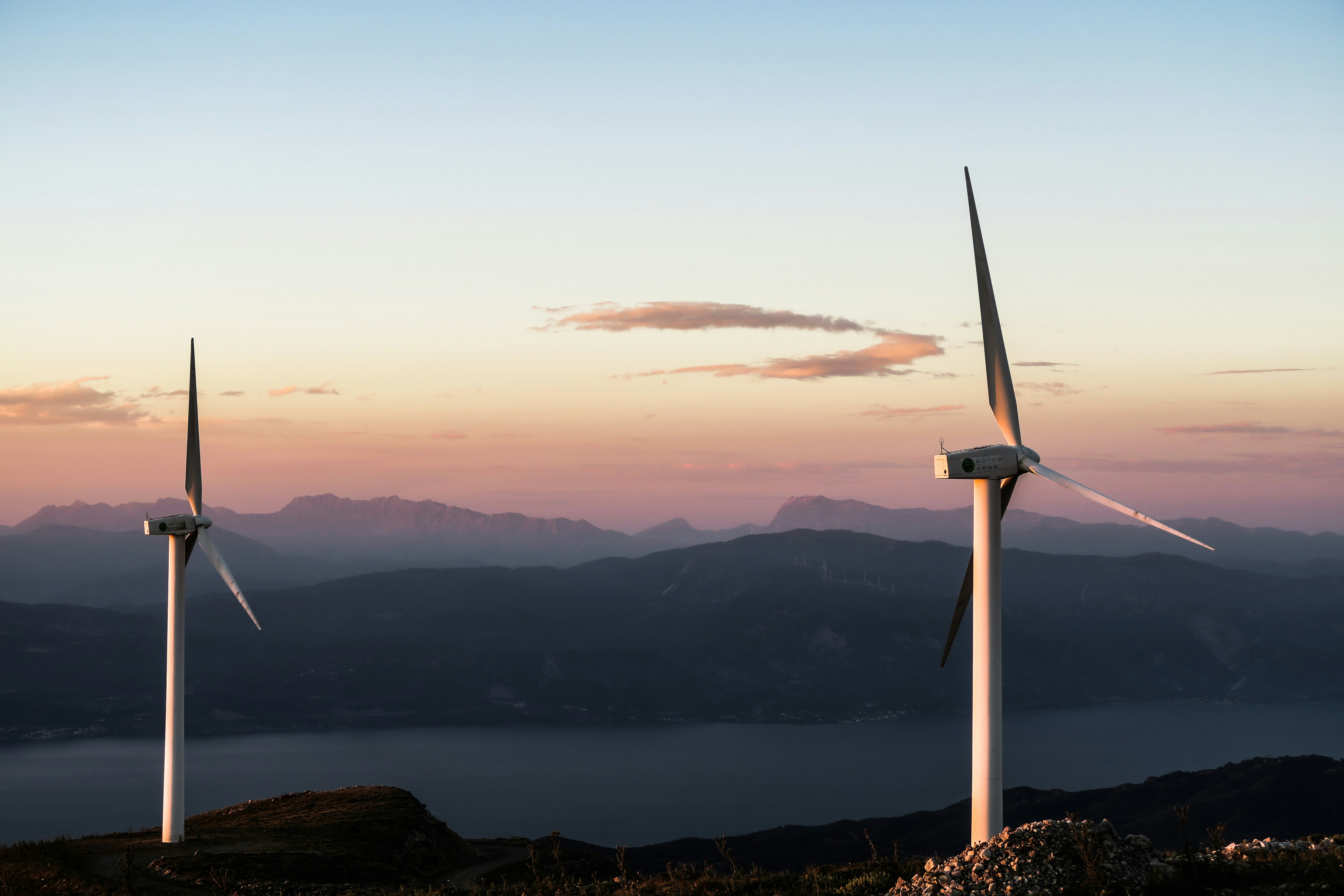 Ionic Rare Earths To Become World's First Rare Earth Oxide Producer From Recycled Wind Turbines In The West